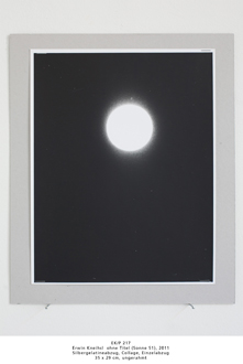 EK/P 217 Erwin Kneihsl  ohne Titel (Sonne 51), 2011 Silbergelatineabzug, Collage, Einzelabzug, 35 x 29 cm, ungerahmt
