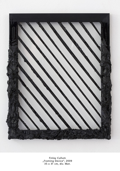 Finlay Cullum Framing Device, 2009 35 x 31 cm, div. Mat. 